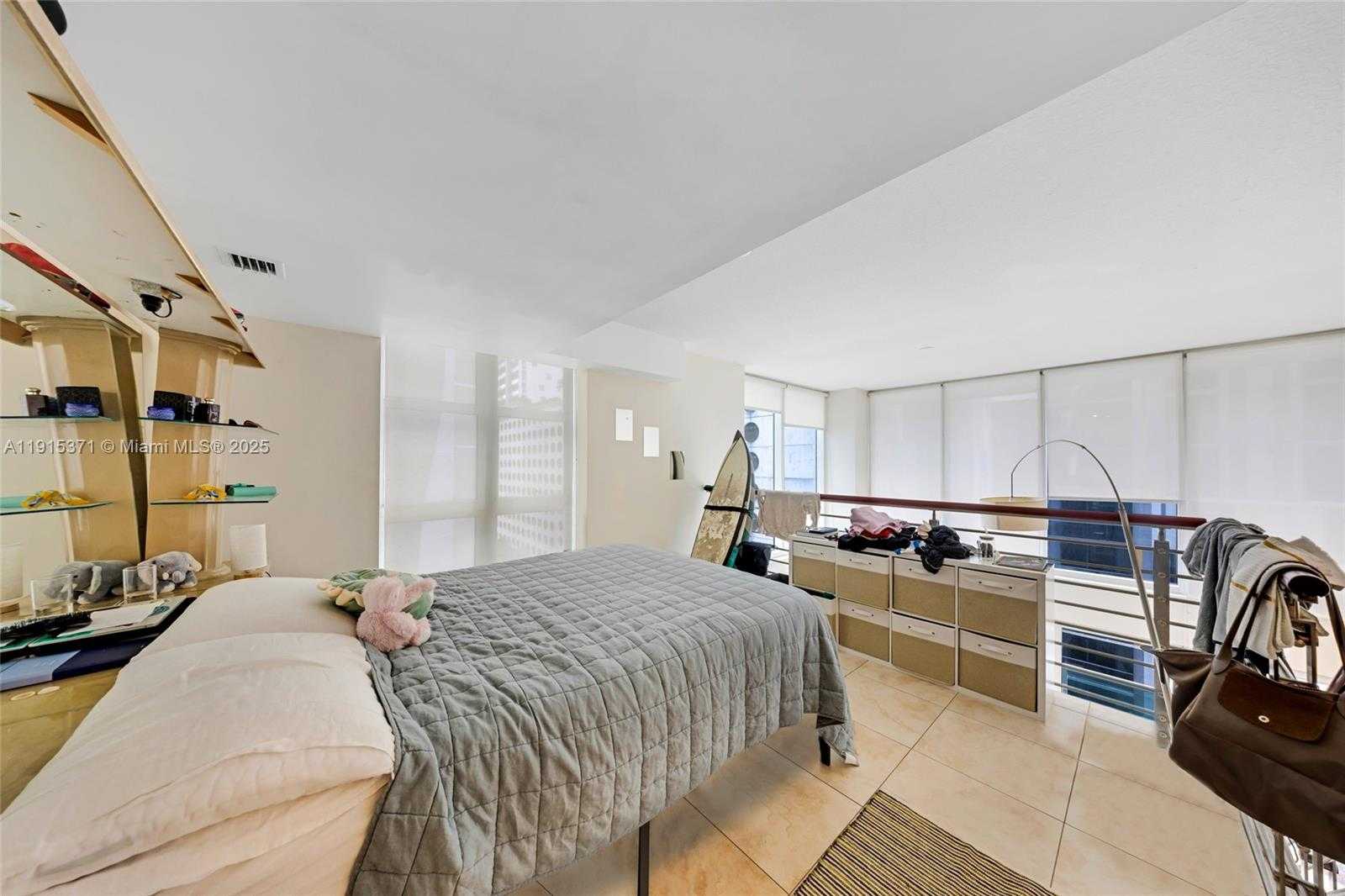 Small Image of 41 SOUTH EAST 5TH ST #502, Miami Number 9