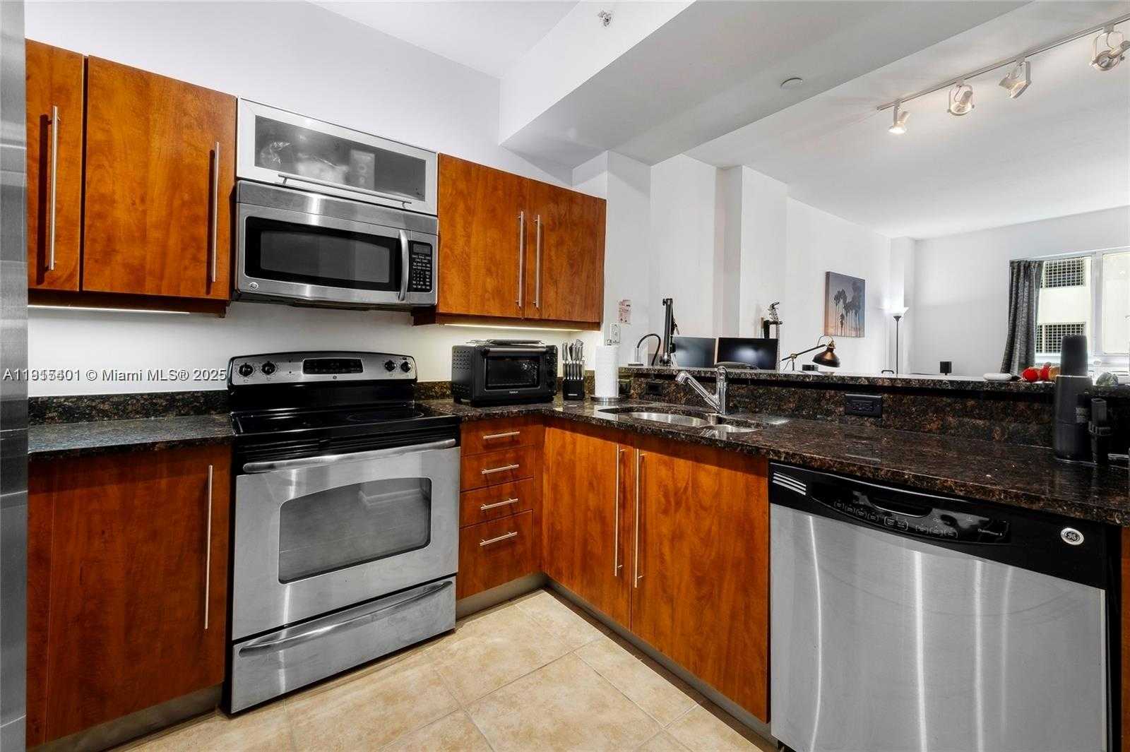 Small Image of 7350 SOUTH WEST 89TH ST #411S, Miami Number 3