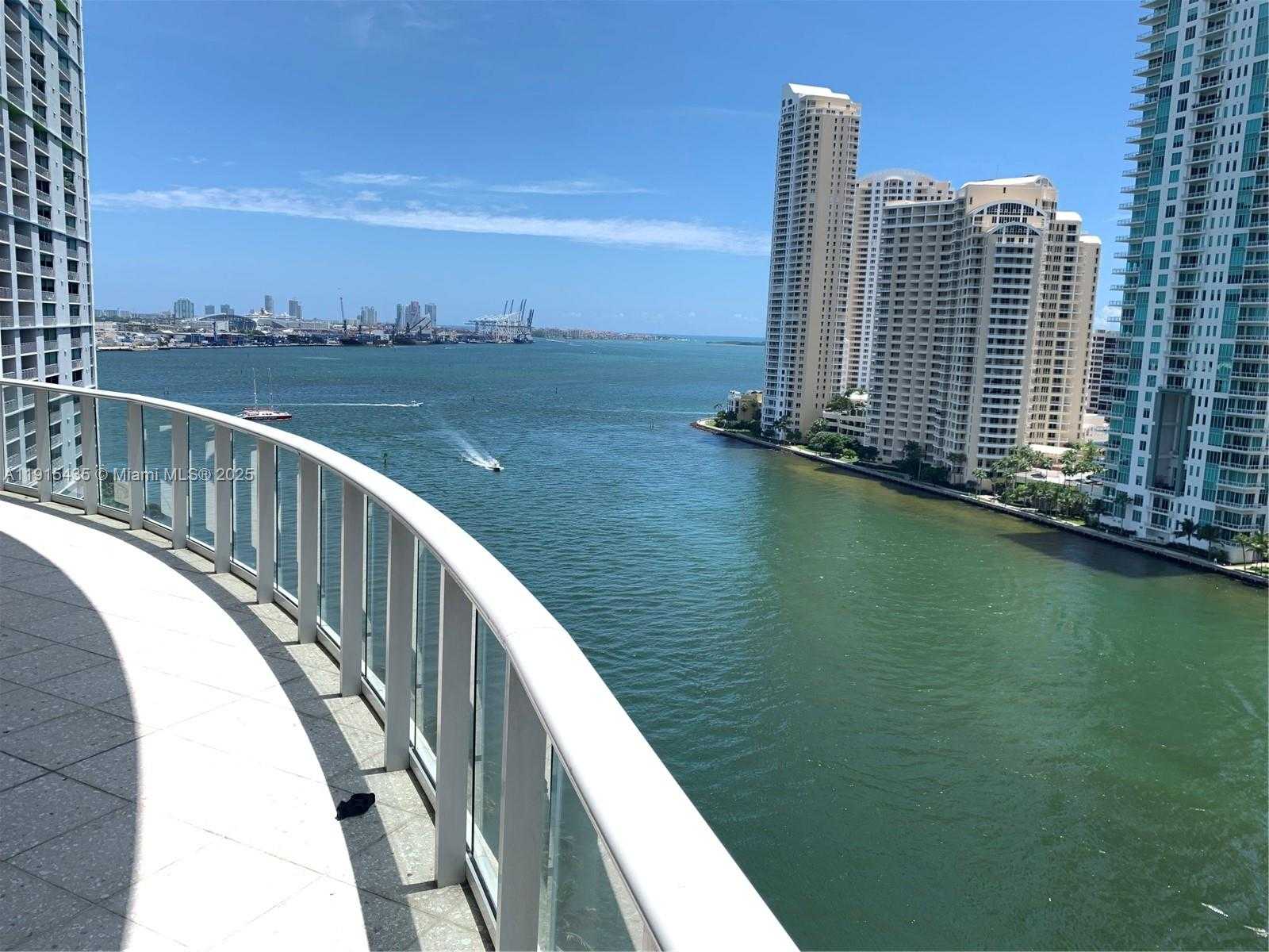 Small Image of 300 SOUTH BISCAYNE BLVD #T-1509, Miami Number 24