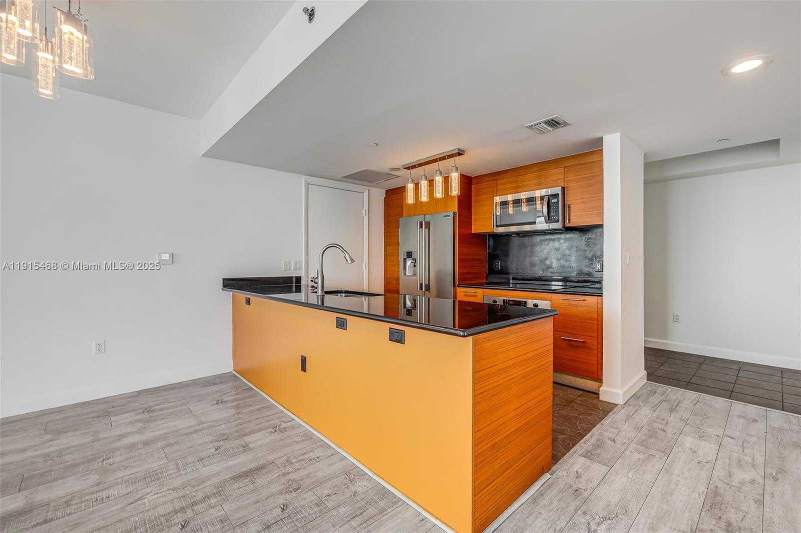 Small Image of 50 BISCAYNE BLVD #3902, Miami Number 11