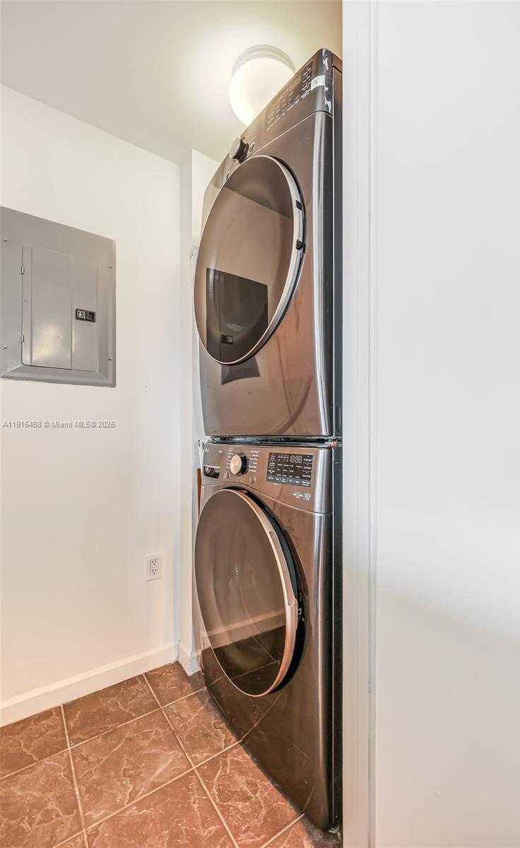 Small Image of 50 BISCAYNE BLVD #3902, Miami Number 32