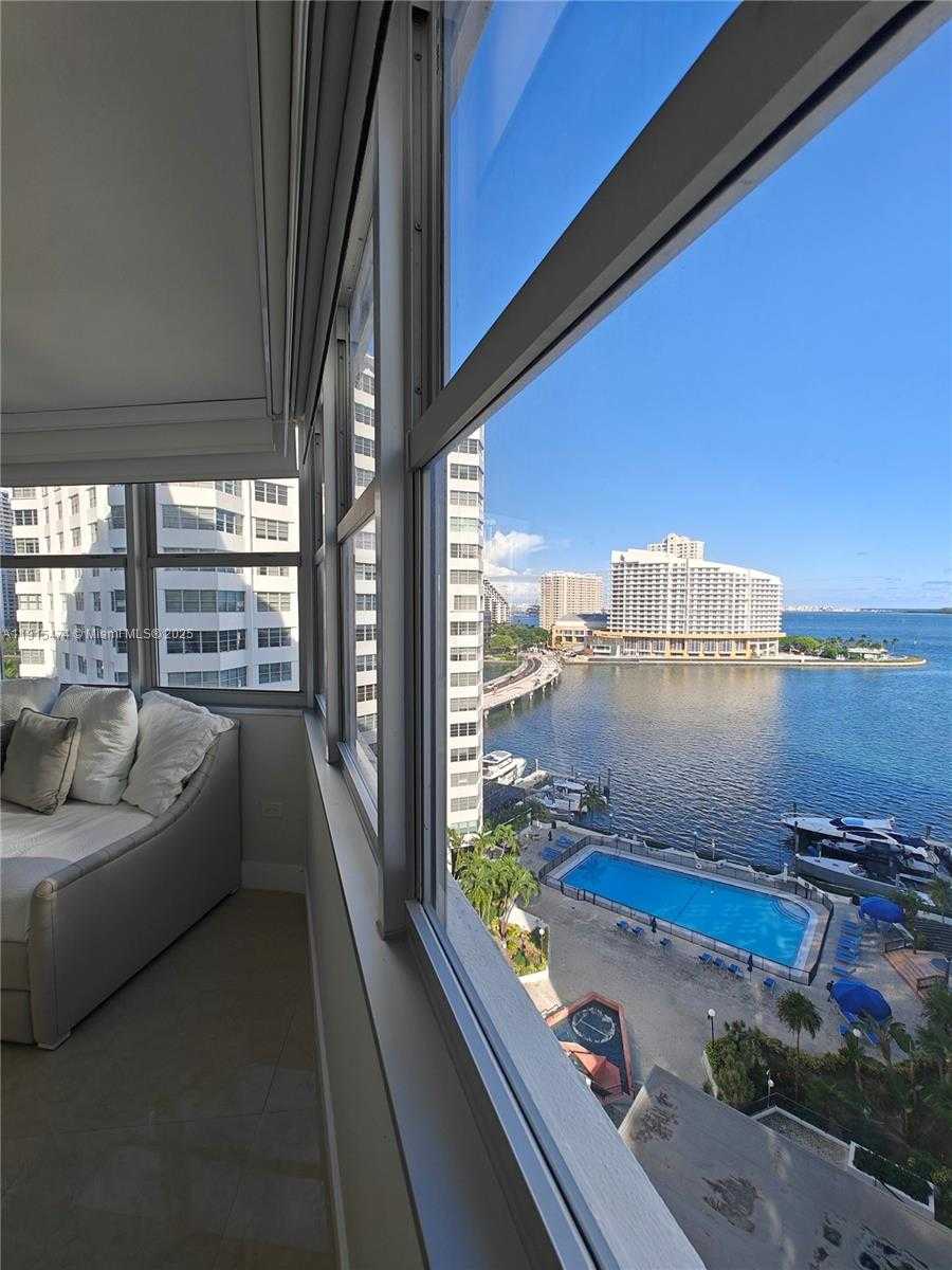 Small Image of 825 BRICKELL BAY DR #1242, Miami Number 21