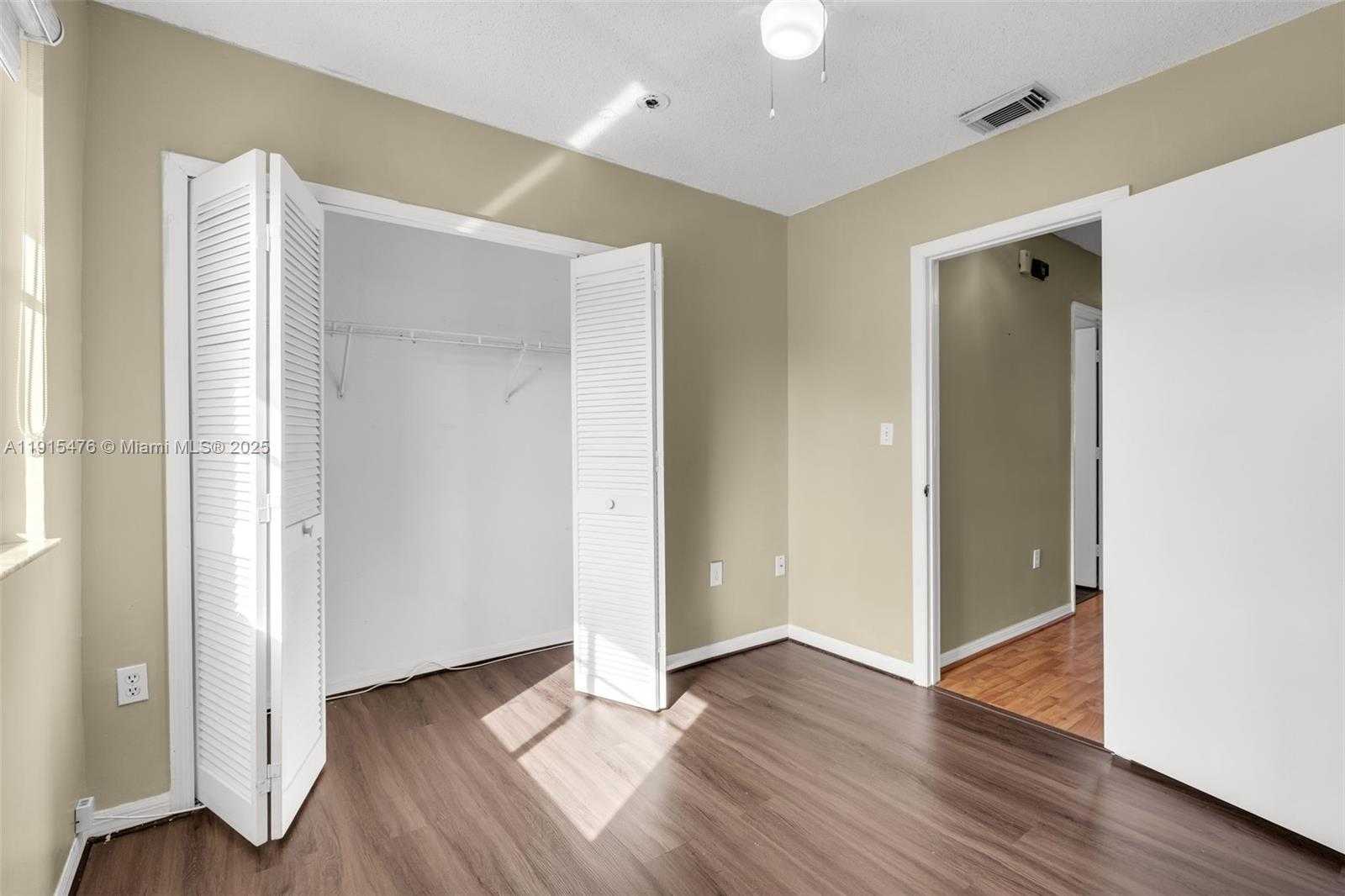 Small Image of 6263 SOUTH WEST 139TH AVE, Miami Number 19