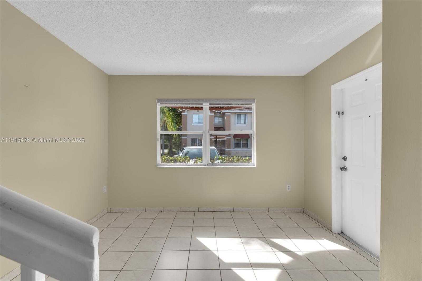 Small Image of 6263 SOUTH WEST 139TH AVE, Miami Number 5