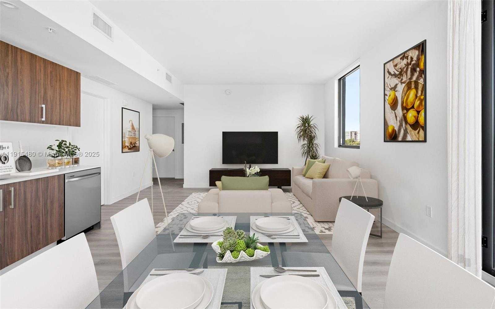 Small Image of 3830 NORTH WEST 11TH STREET #Studio, Miami Number 13