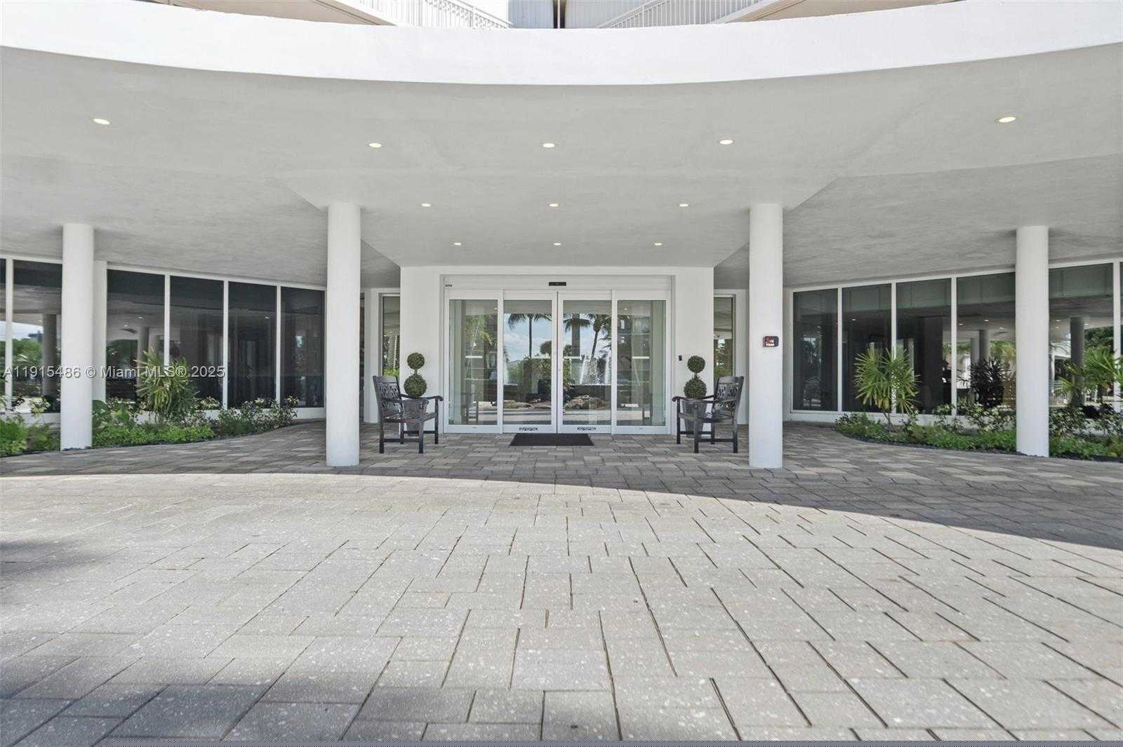Small Image of 3546 SOUTH OCEAN BLVD #617, South Palm Beach Number 2