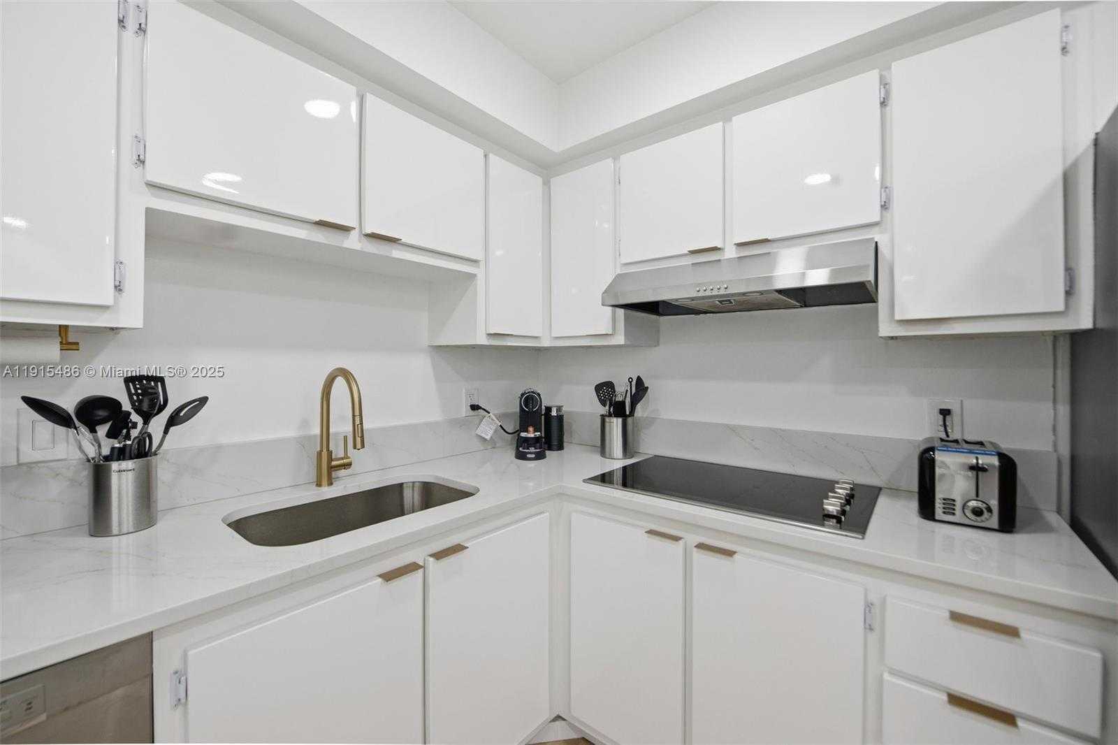 Small Image of 3546 SOUTH OCEAN BLVD #617, South Palm Beach Number 28