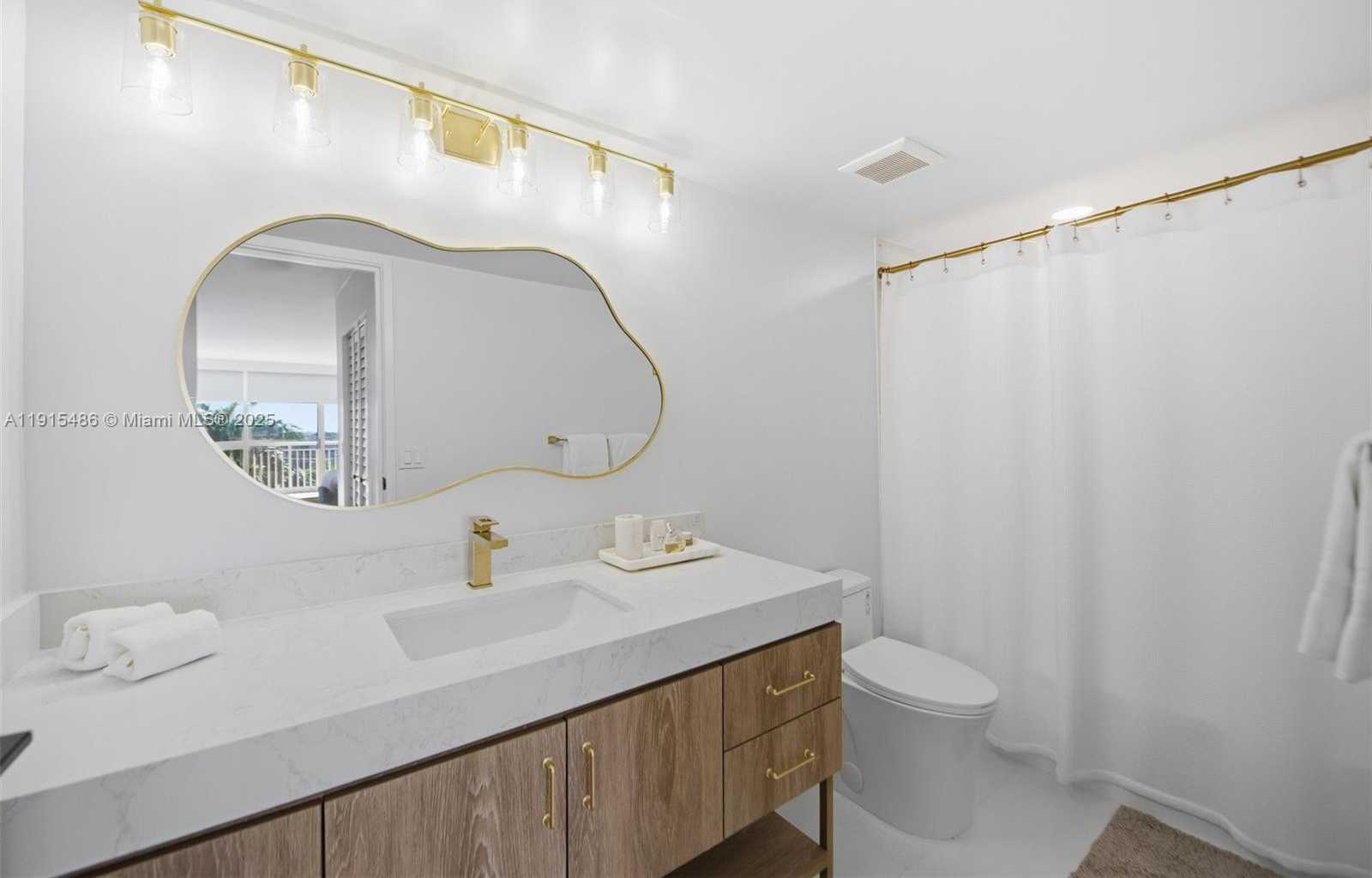 Small Image of 3546 SOUTH OCEAN BLVD #617, South Palm Beach Number 40