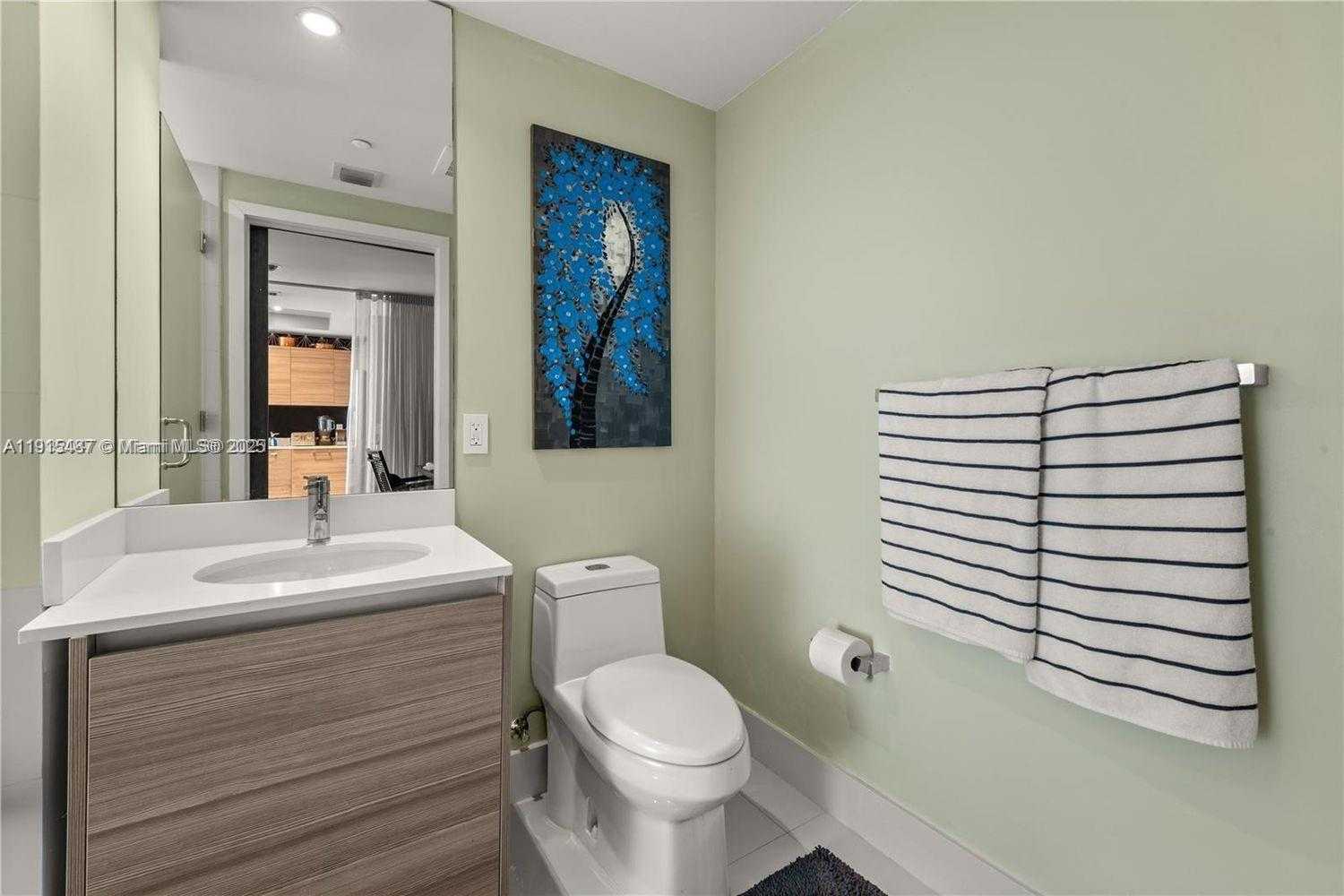 Small Image of 121 NORTH EAST 34TH ST #1705, Miami Number 10