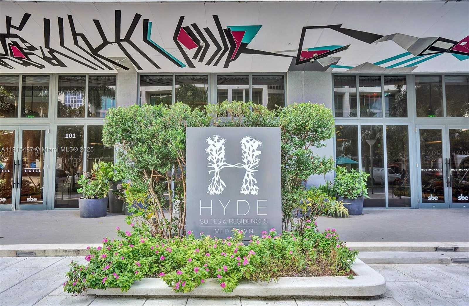 Small Image of 121 NORTH EAST 34TH ST #1705, Miami Number 15