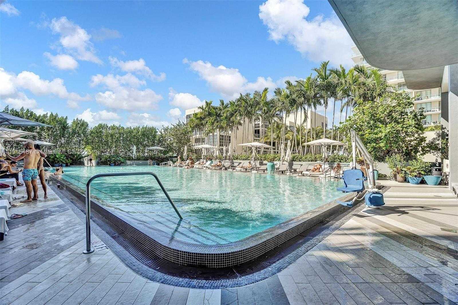 Small Image of 121 NORTH EAST 34TH ST #1705, Miami Number 24