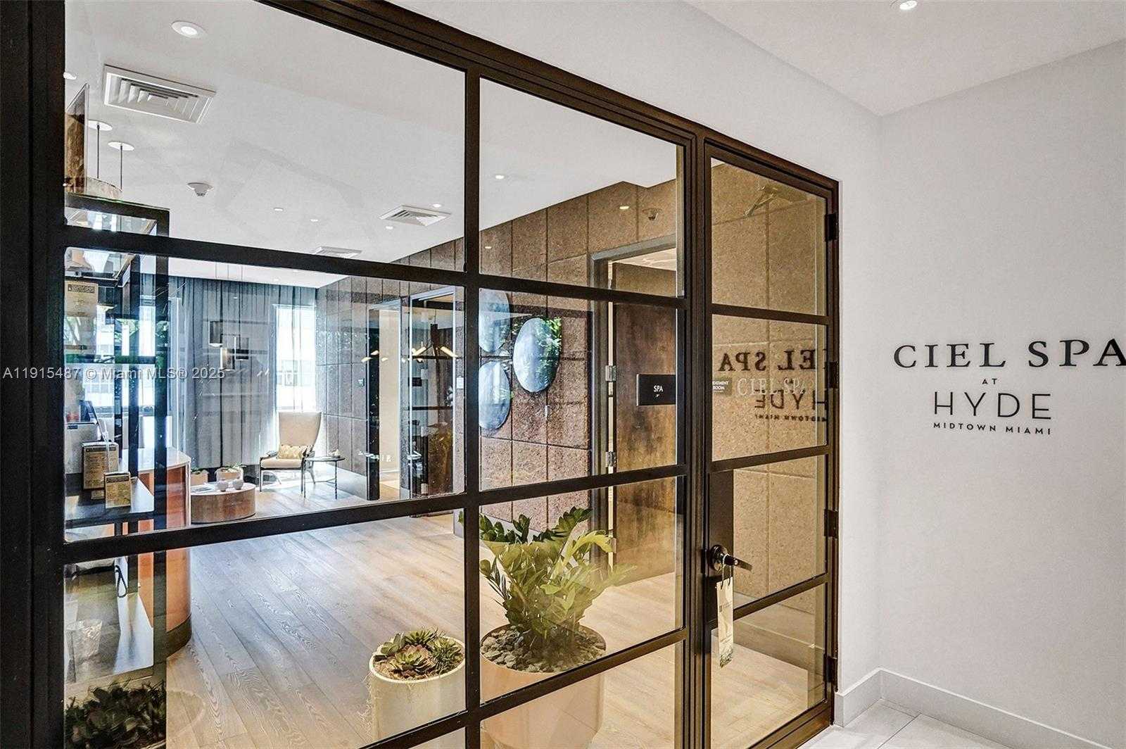 Small Image of 121 NORTH EAST 34TH ST #1705, Miami Number 25