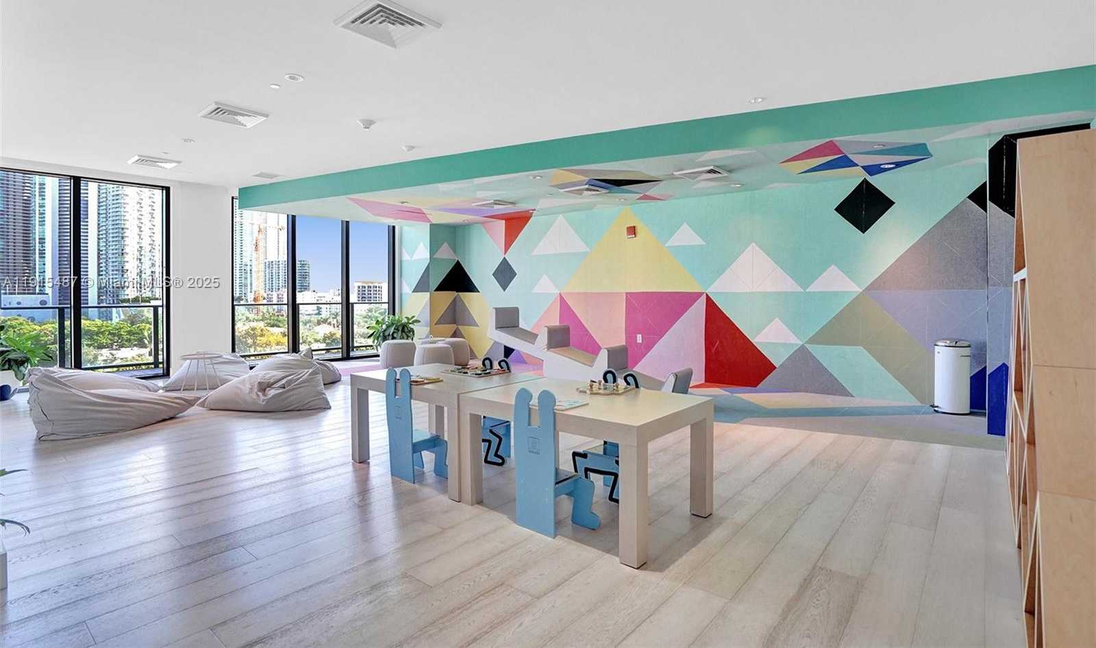 Small Image of 121 NORTH EAST 34TH ST #1705, Miami Number 27