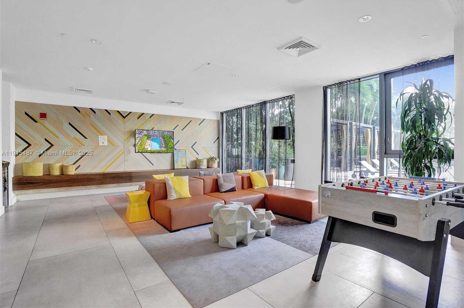 Small Image of 121 NORTH EAST 34TH ST #1705, Miami Number 29