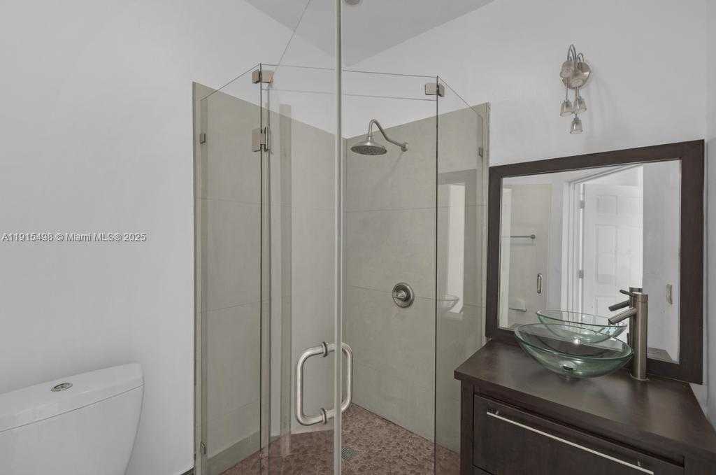 Small Image of 4863 NORTH WEST 109TH PATH, Doral Number 5