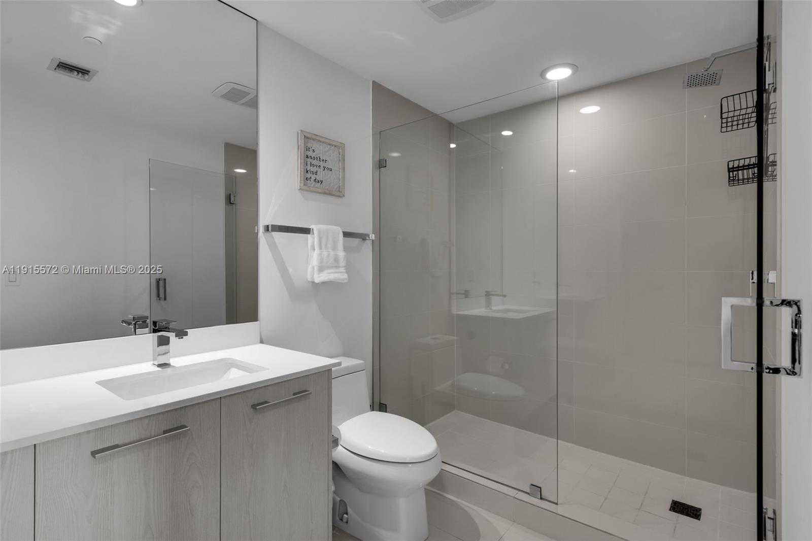 Small Image of 55 SOUTH WEST 9TH ST #4008, Miami Number 18