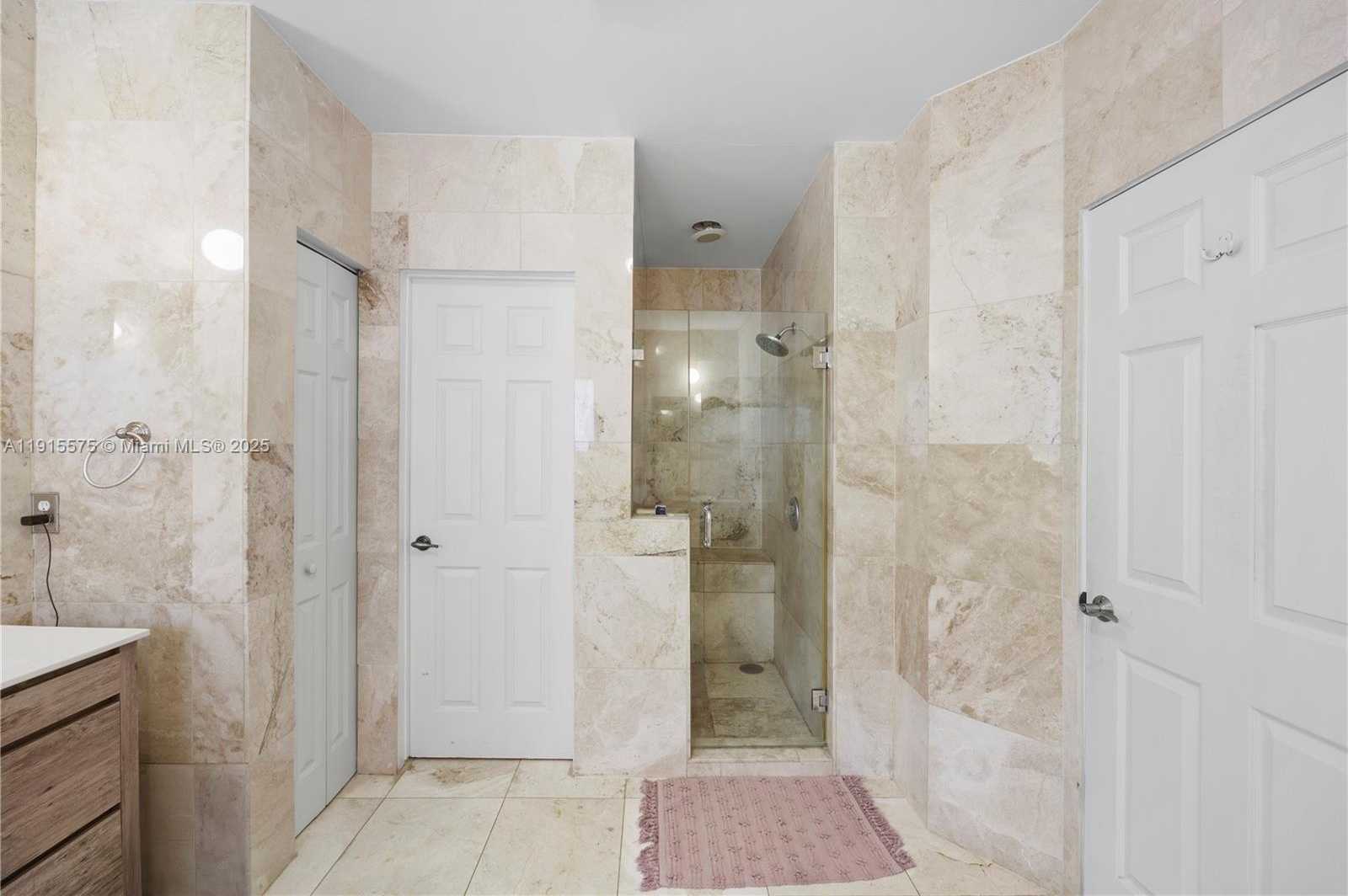 Small Image of 11243 NORTH WEST 58TH TER #1, Doral Number 35