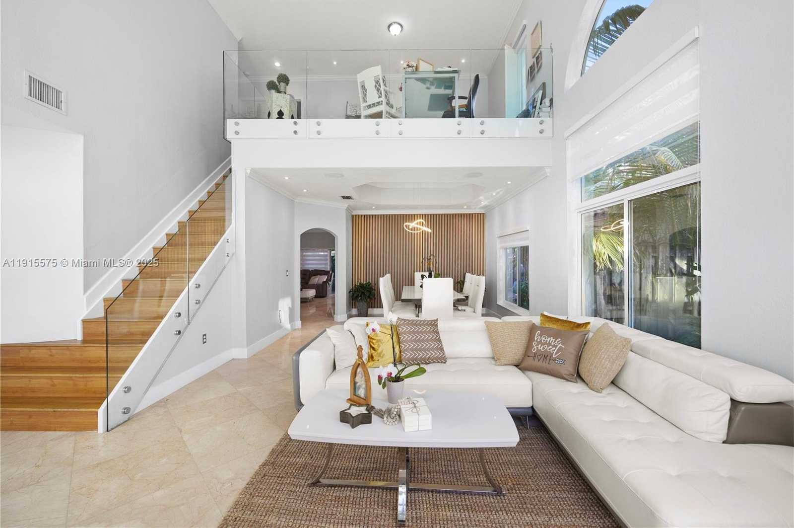 Small Image of 11243 NORTH WEST 58TH TER #1, Doral Number 9