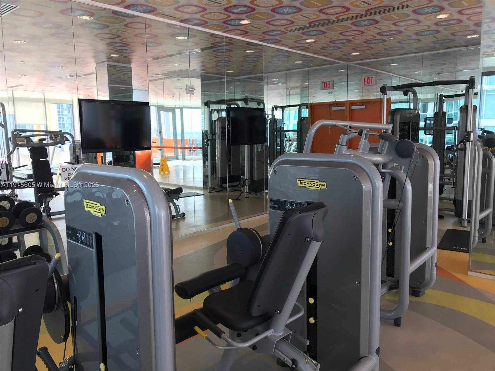 Small Image of 31 SOUTH EAST 6TH ST #1702, Miami Number 33