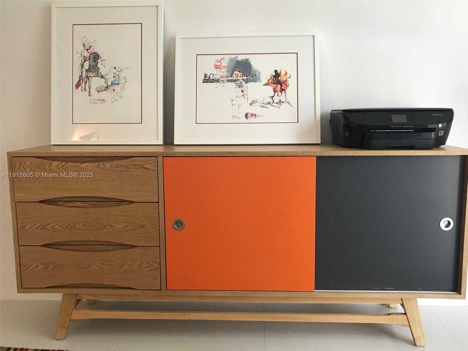 Small Image of 31 SOUTH EAST 6TH ST #1702, Miami Number 5