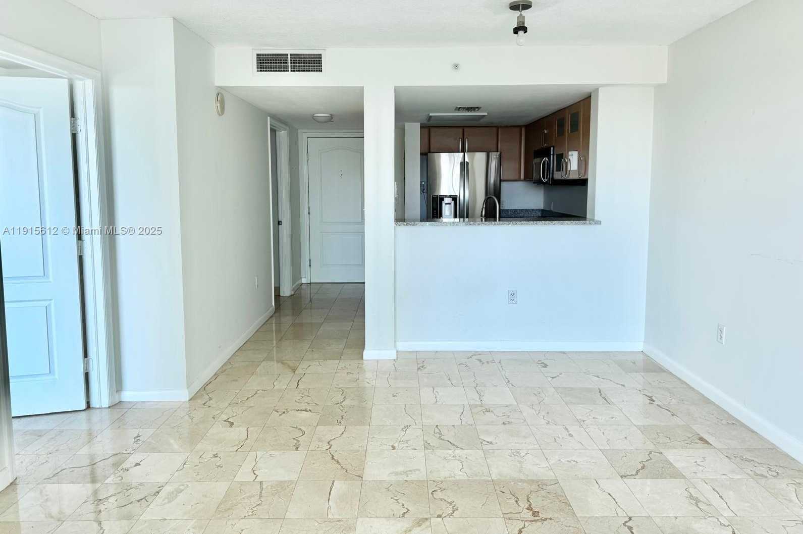 Small Image of 2101 BRICKELL AVE #2411, Miami Number 3