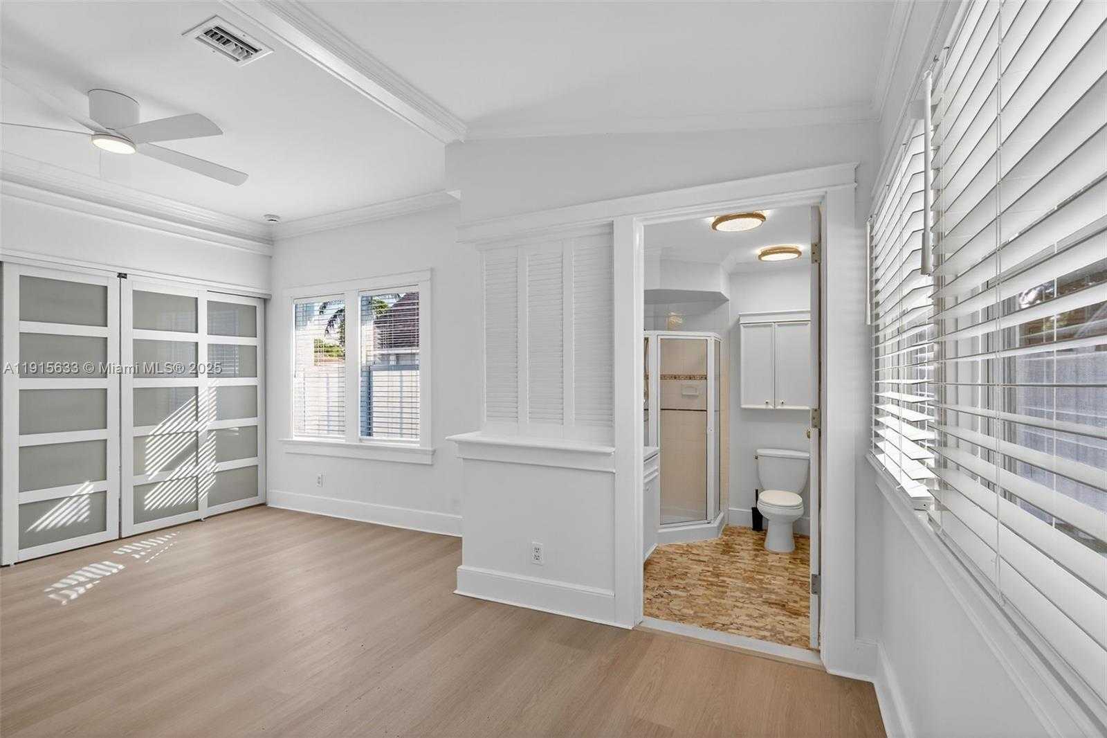 Small Image of 123 NORTH OCEAN BREEZE #A, Lake Worth Number 23