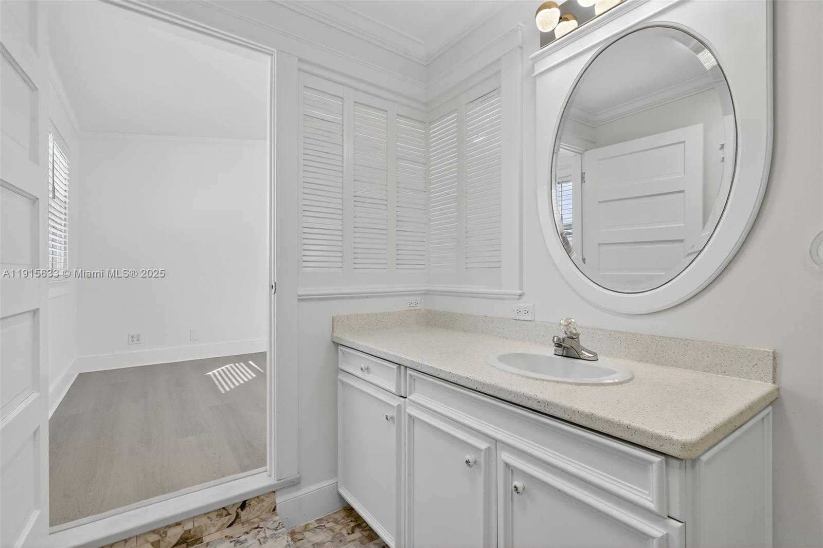 Small Image of 123 NORTH OCEAN BREEZE #A, Lake Worth Number 28