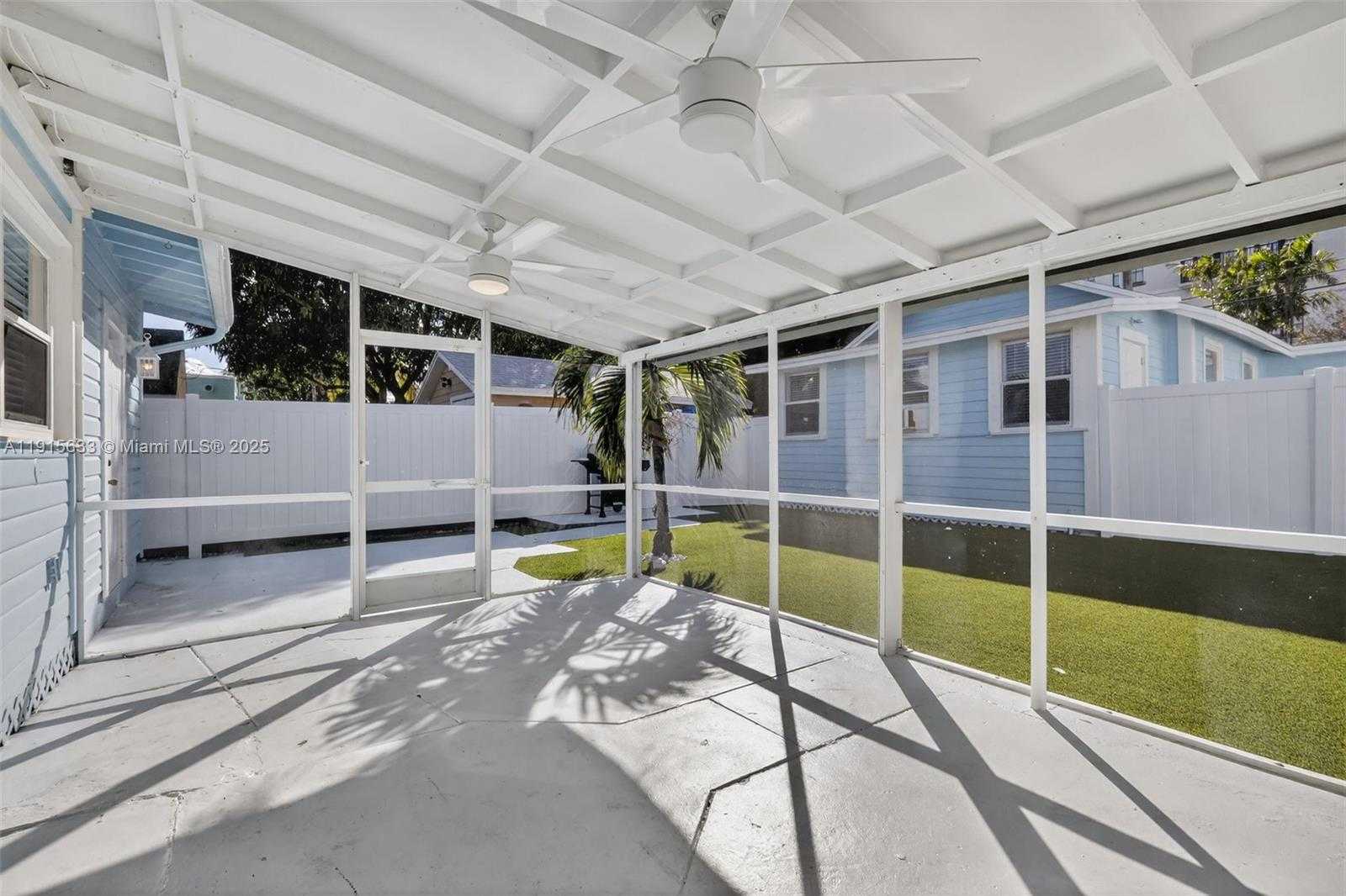 Small Image of 123 NORTH OCEAN BREEZE #A, Lake Worth Number 31