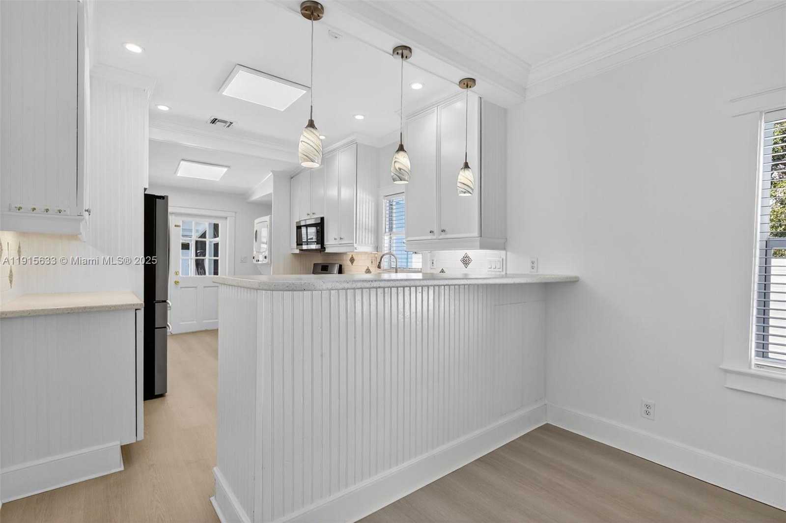 Small Image of 123 NORTH OCEAN BREEZE #A, Lake Worth Number 9