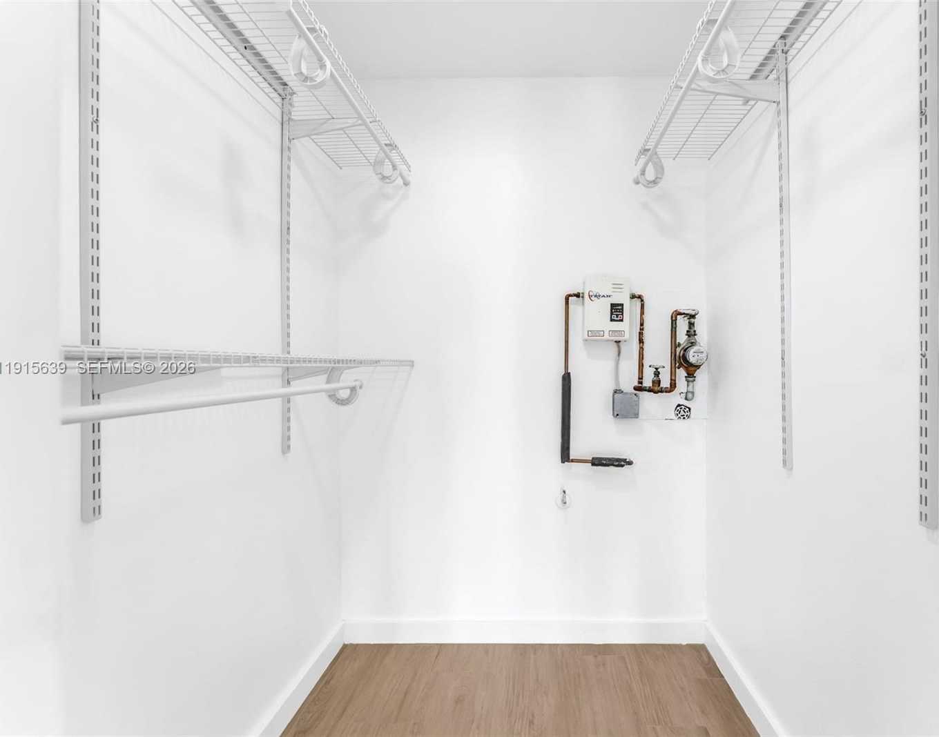 Small Image of 8160 GENEVA CT #317, Doral Number 14