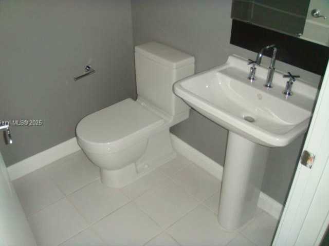 Small Image of 185 SOUTH WEST 7 ST #4212, Miami Number 4