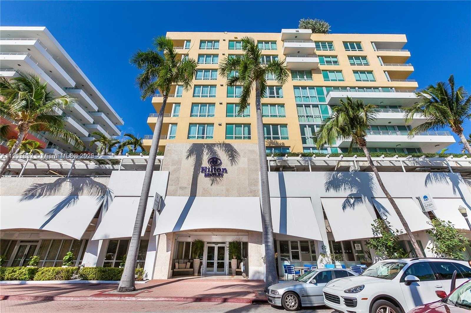Small Image of 101 OCEAN DR #906, Miami Beach Number 2