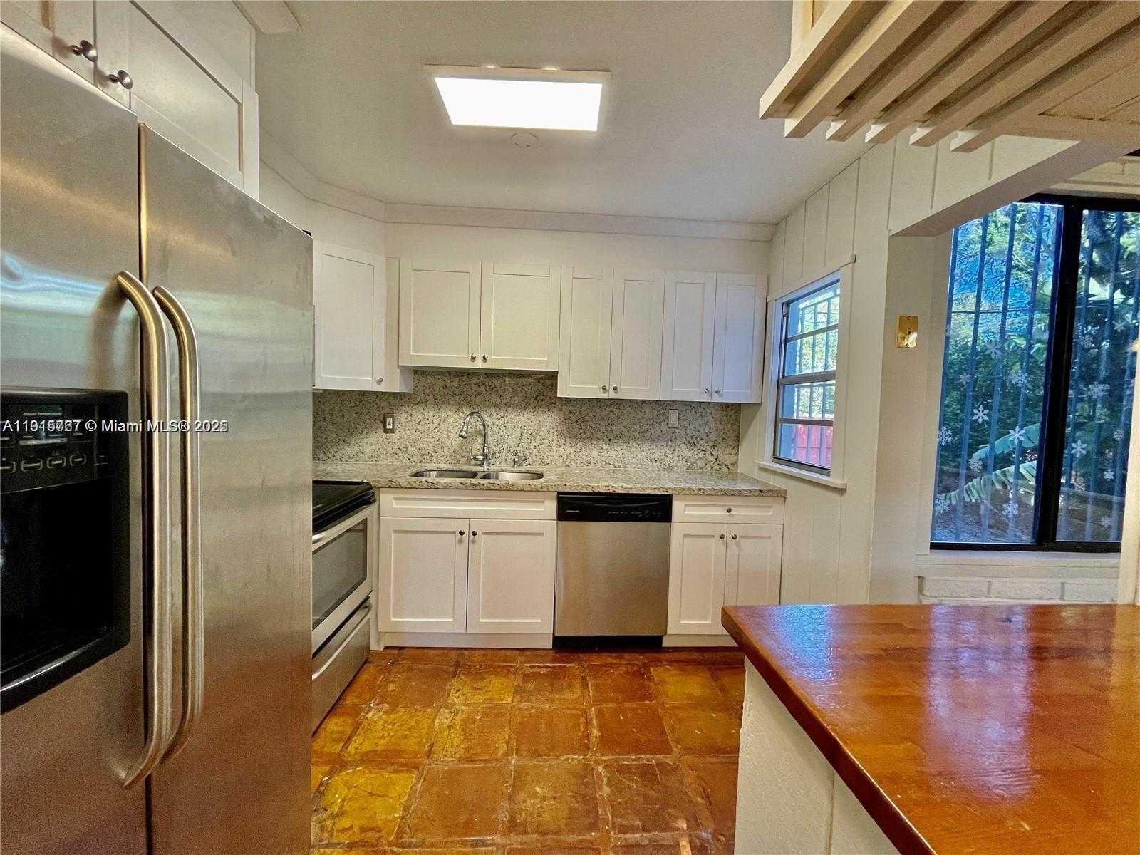 Small Image of 5842 SOUTH WEST 60TH ST, Miami Number 11