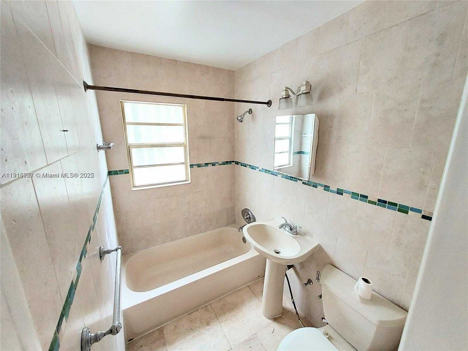 Small Image of 5842 SOUTH WEST 60TH ST, Miami Number 15