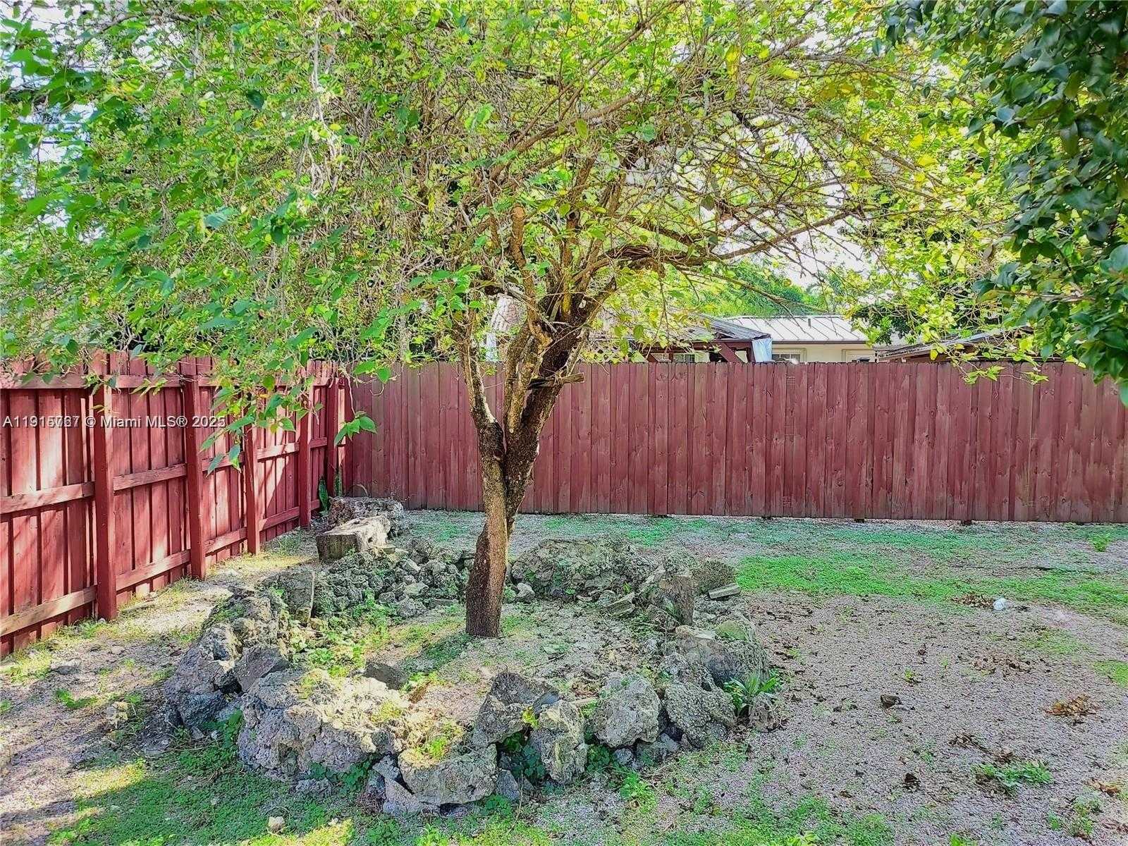 Small Image of 5842 SOUTH WEST 60TH ST, Miami Number 19