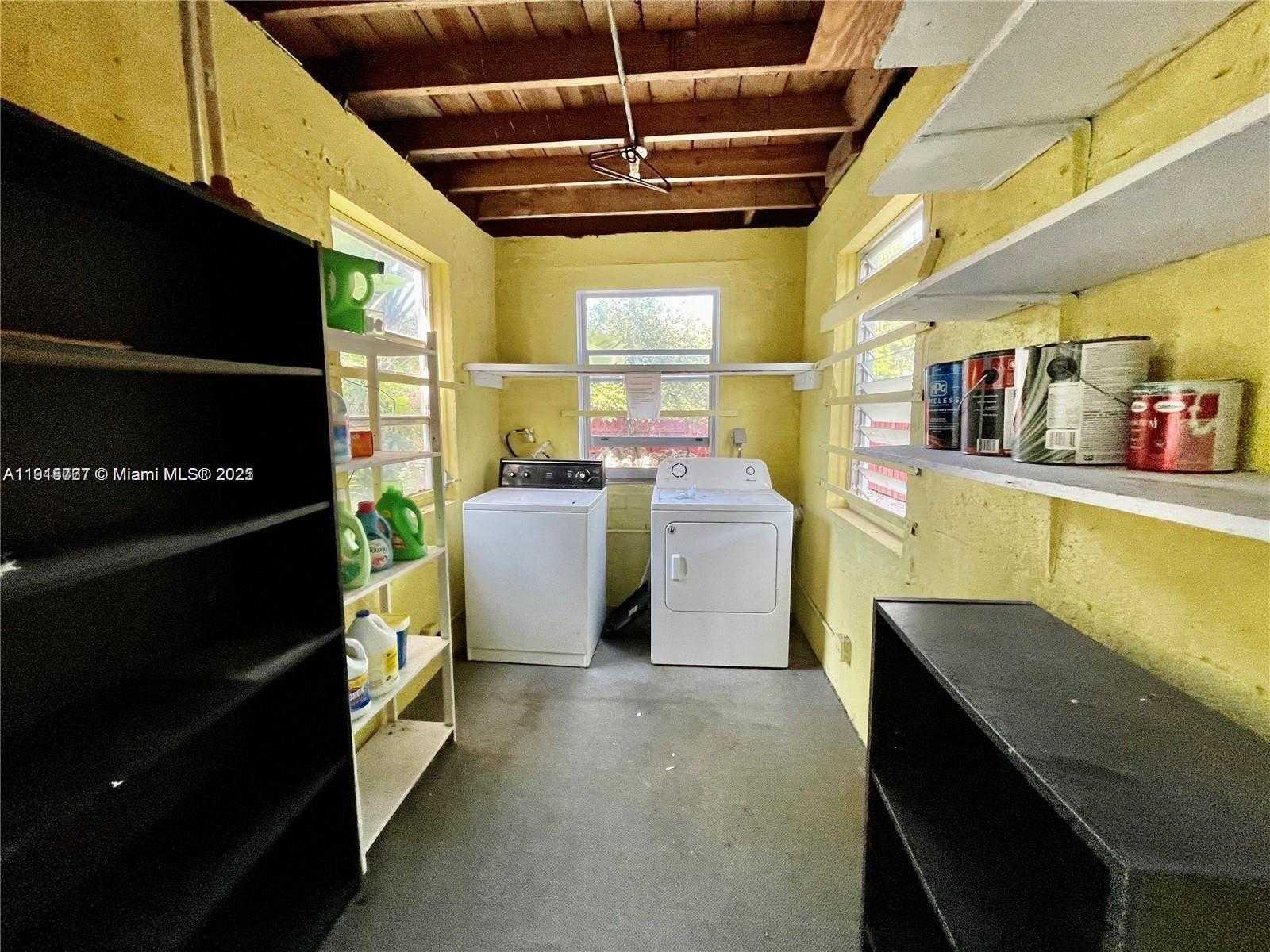 Small Image of 5842 SOUTH WEST 60TH ST, Miami Number 26