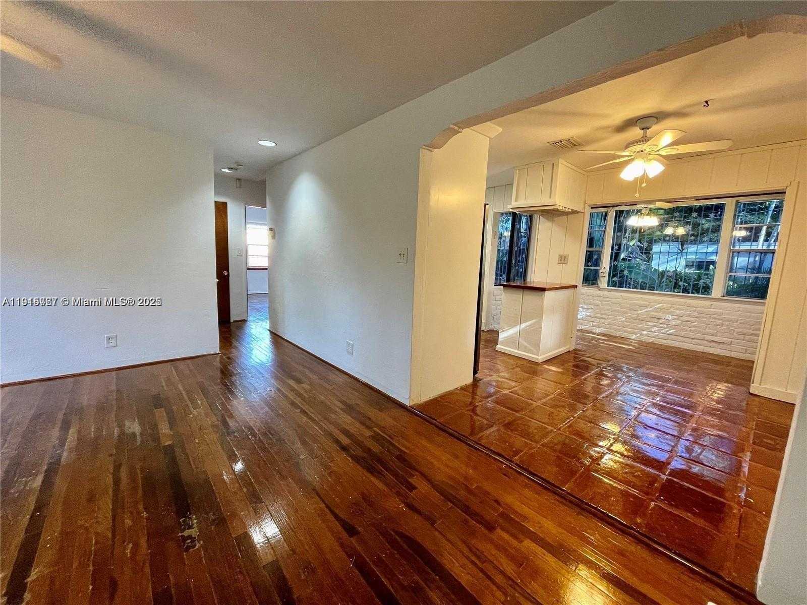 Small Image of 5842 SOUTH WEST 60TH ST, Miami Number 3