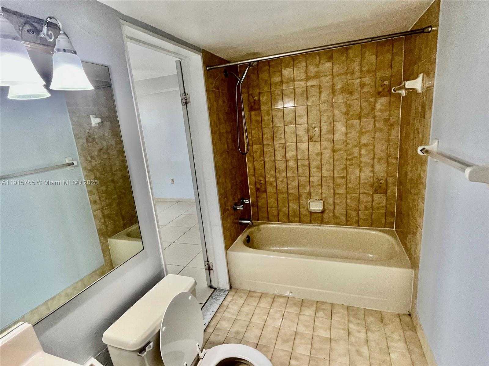 Small Image of 11800 SOUTH WEST 18 ST #312-4, Miami Number 18