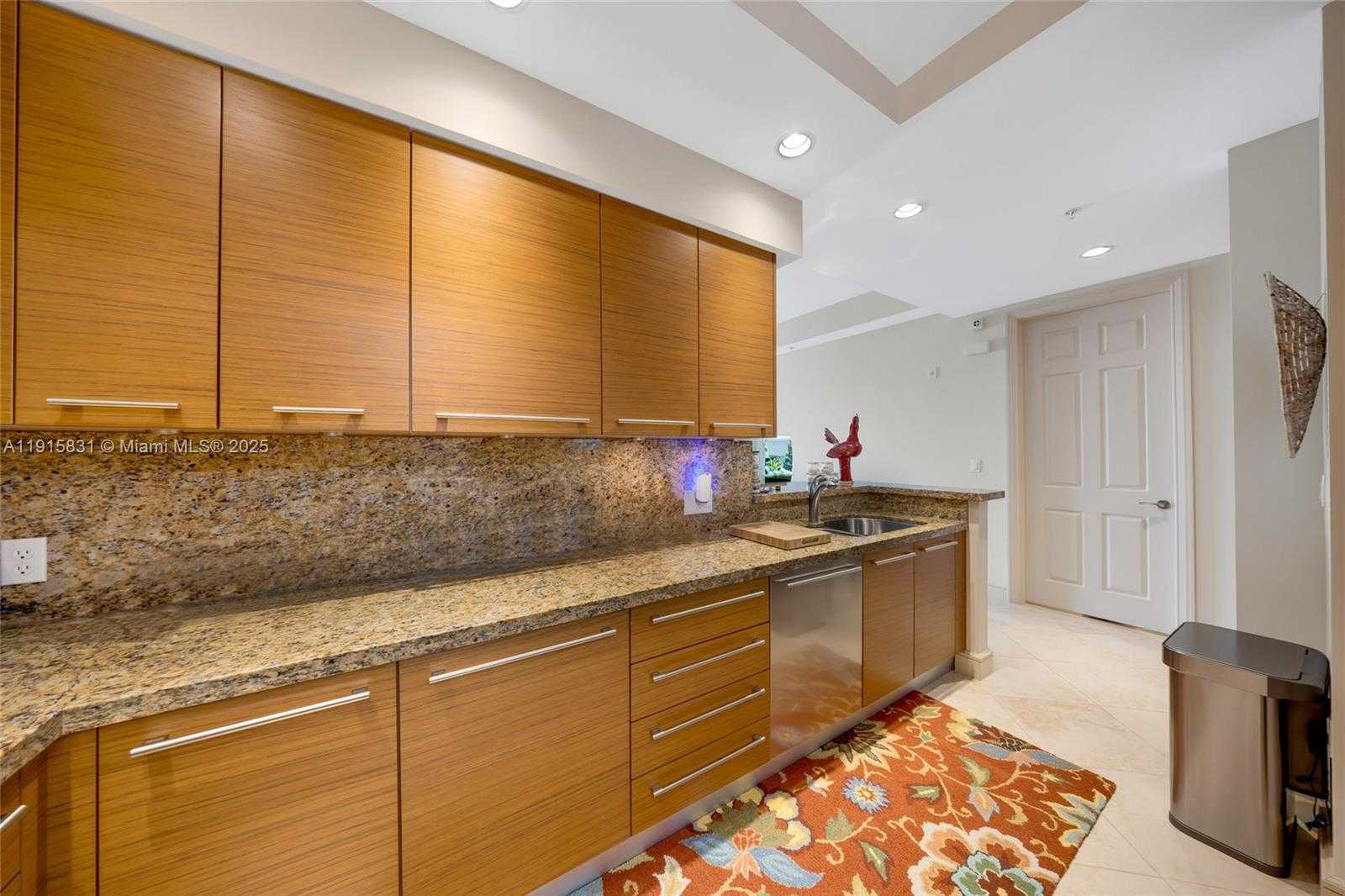 Small Image of 4444 EL MAR DR #3302, Lauderdale By The Sea Number 13