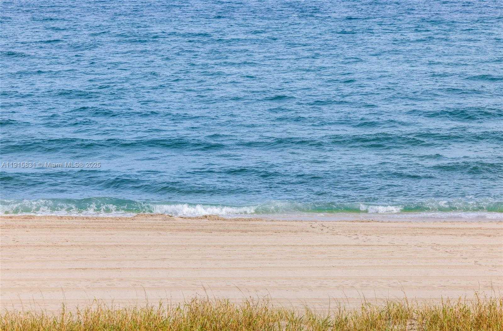 Small Image of 4444 EL MAR DR #3302, Lauderdale By The Sea Number 3