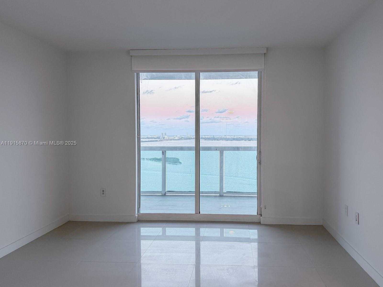 Small Image of 1800 NORTH BAYSHORE DR #3705, Miami Number 12