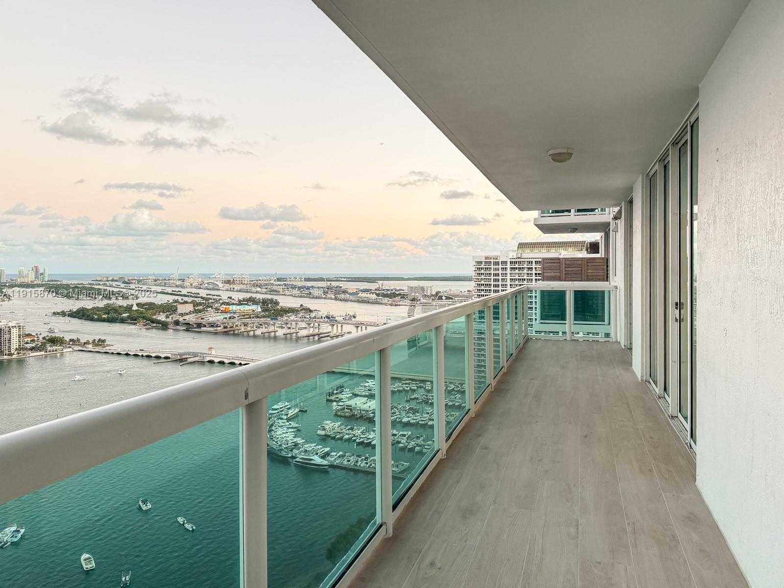 Small Image of 1800 NORTH BAYSHORE DR #3705, Miami Number 17