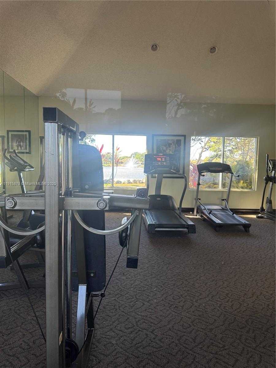 Small Image of Miami Number 13