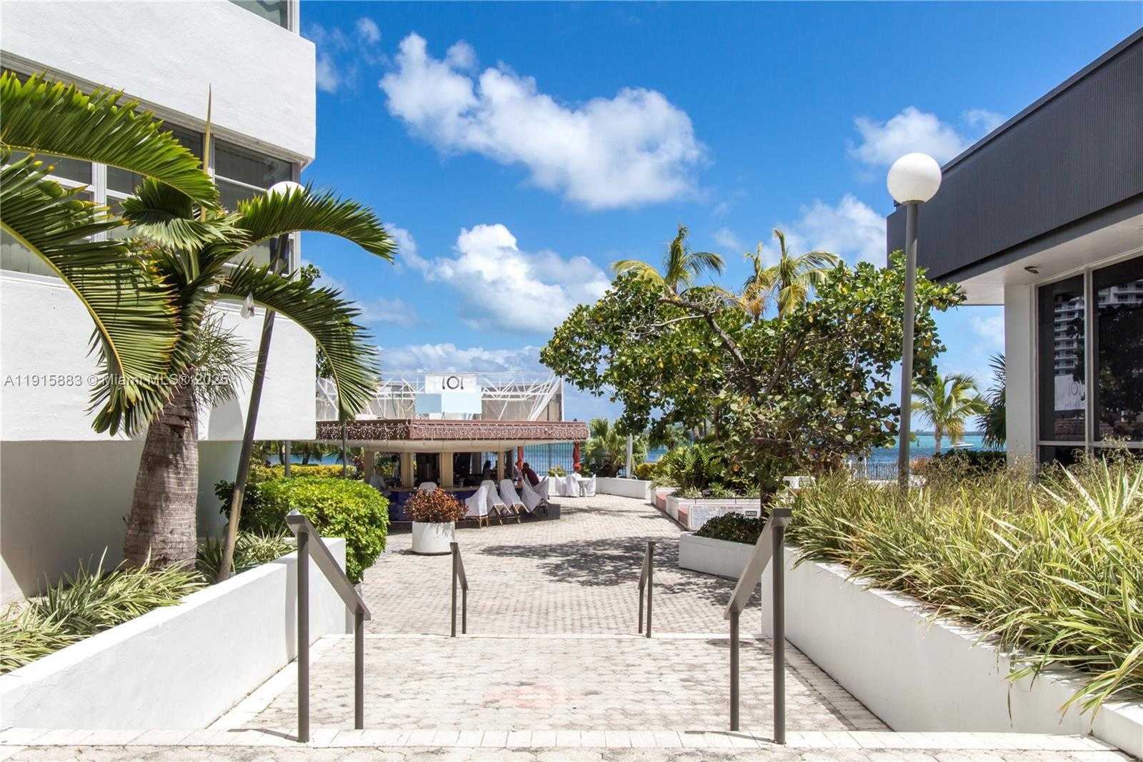 Small Image of 999 NORTH BRICKELL BAY DR #1906, Miami Number 14