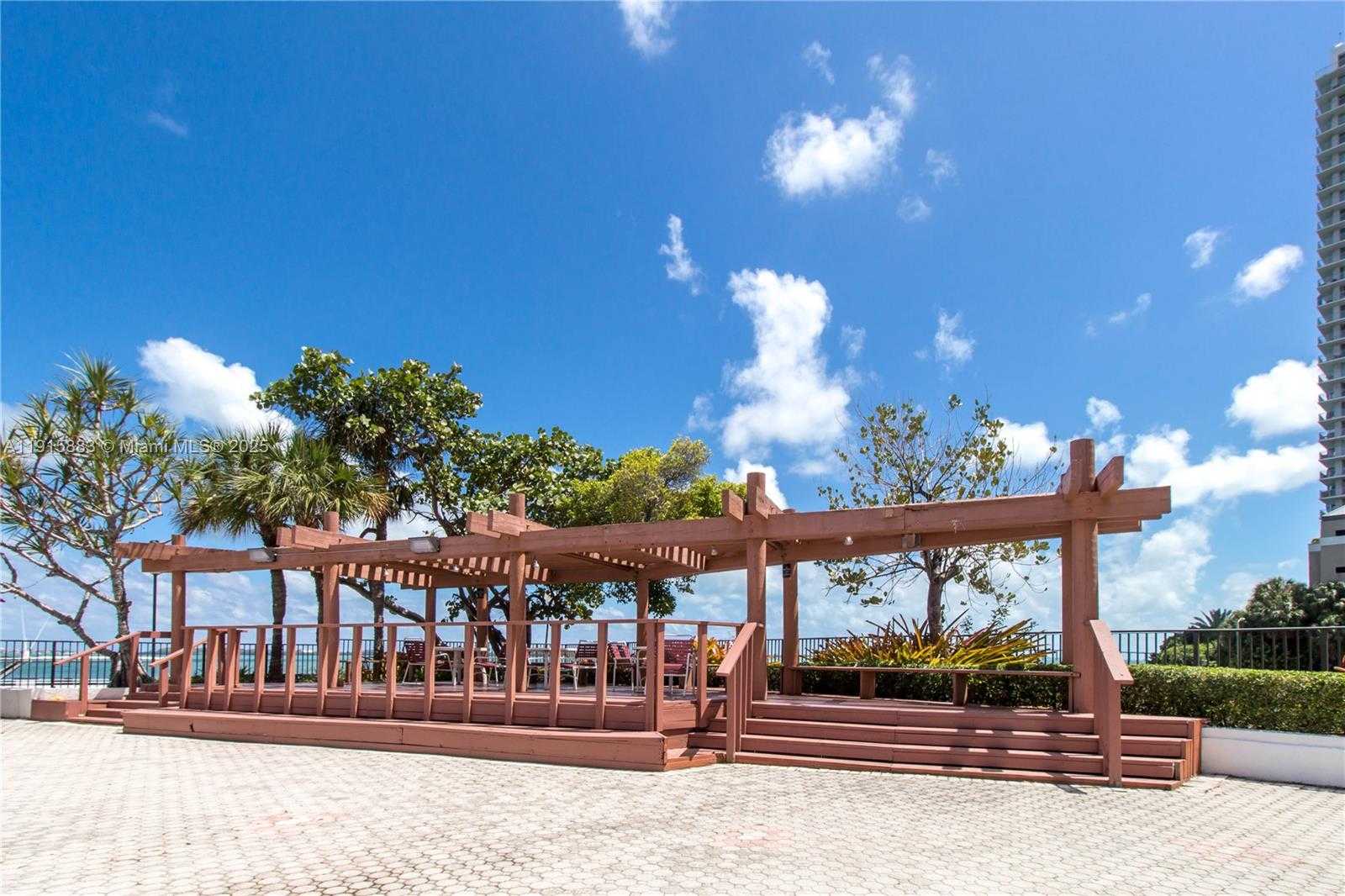 Small Image of 999 NORTH BRICKELL BAY DR #1906, Miami Number 16