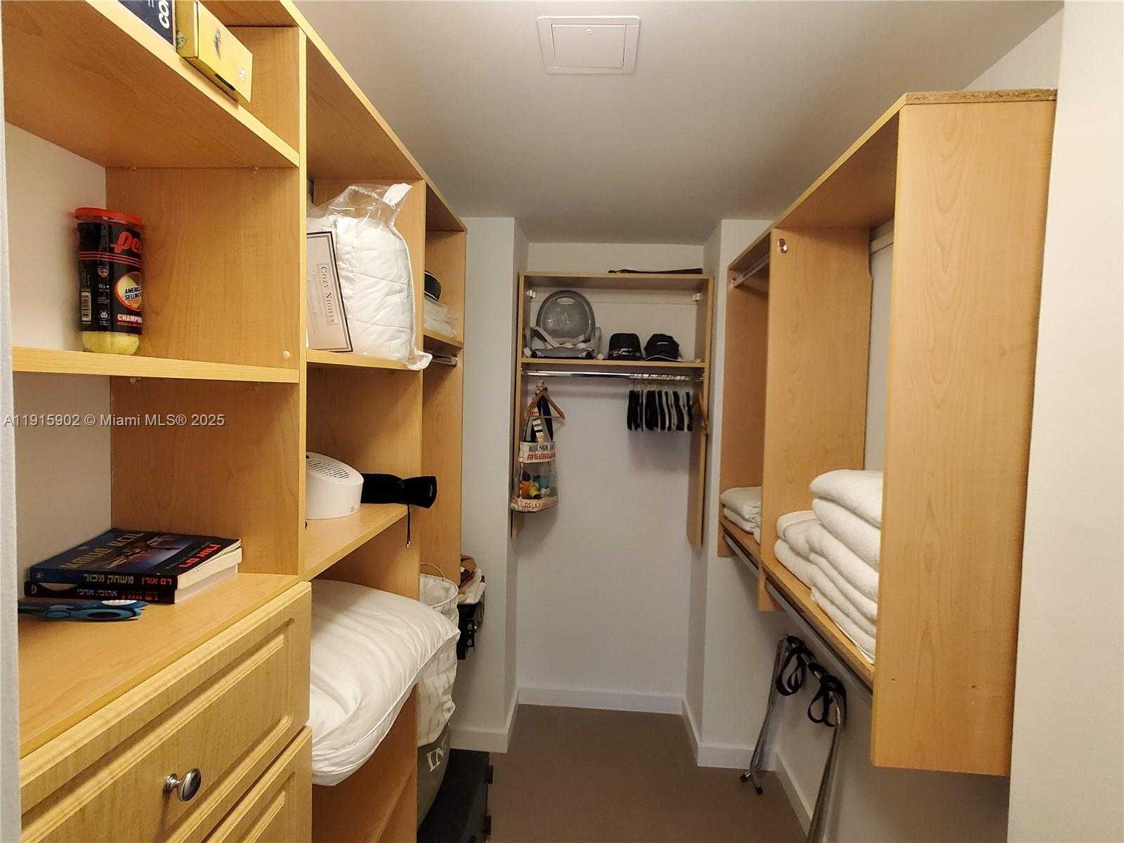 Small Image of 10275 COLLINS AVE #523, Bal Harbour Number 14