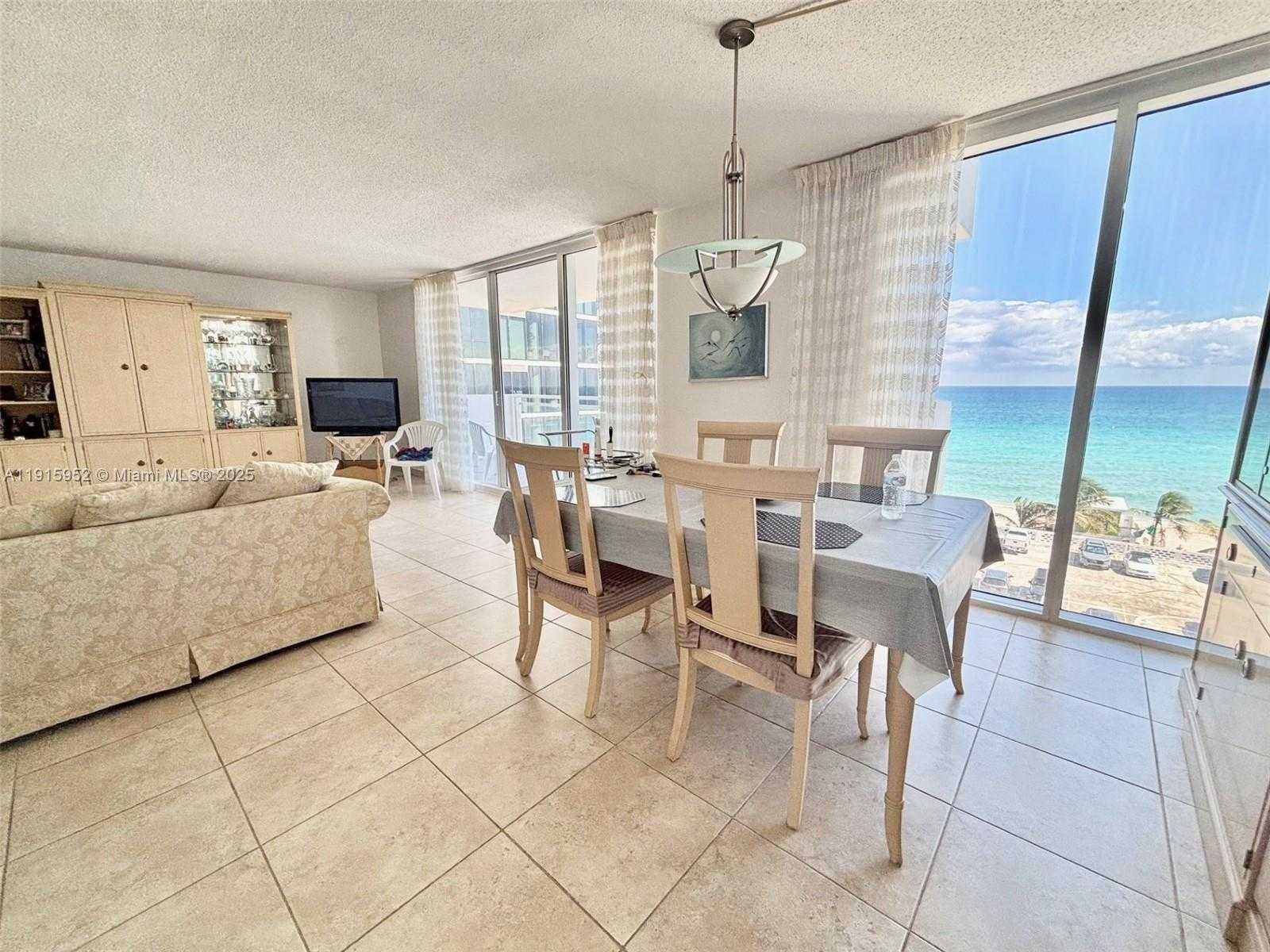 Small Image of 2030 SOUTH OCEAN DR #521, Hallandale Beach Number 3