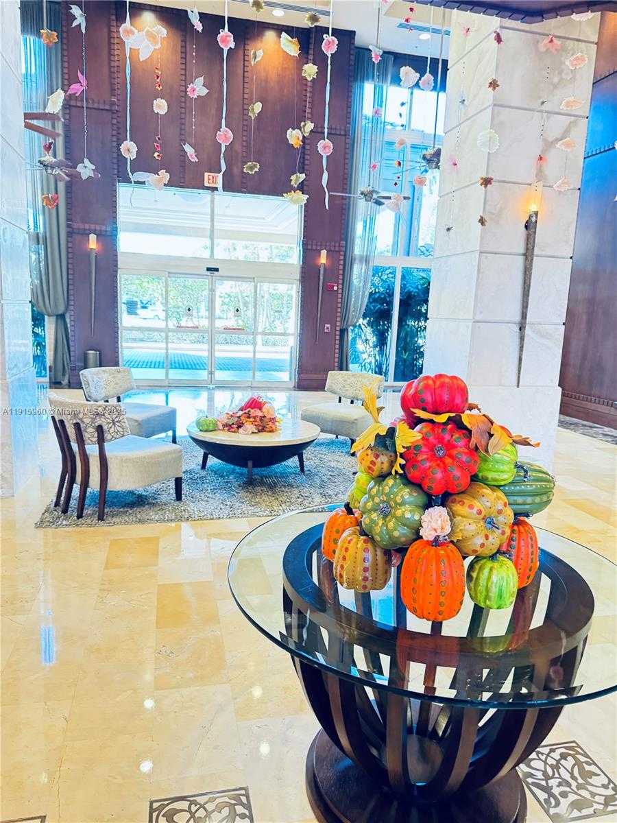 Small Image of 19501 WEST COUNTRY CLUB DR #2310, Aventura Number 48