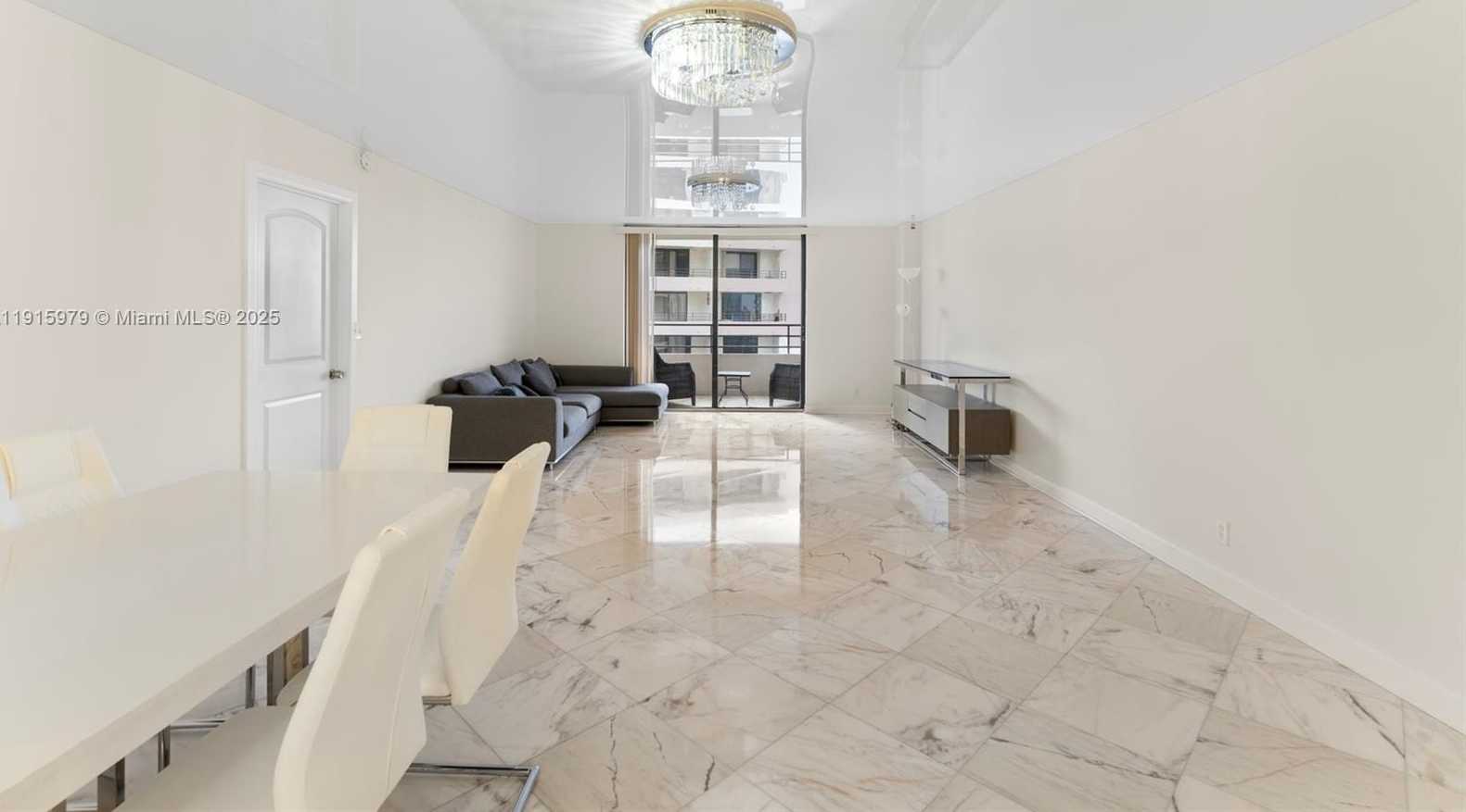 Small Image of 2500 PARKVIEW DR #1714, Hallandale Beach Number 5