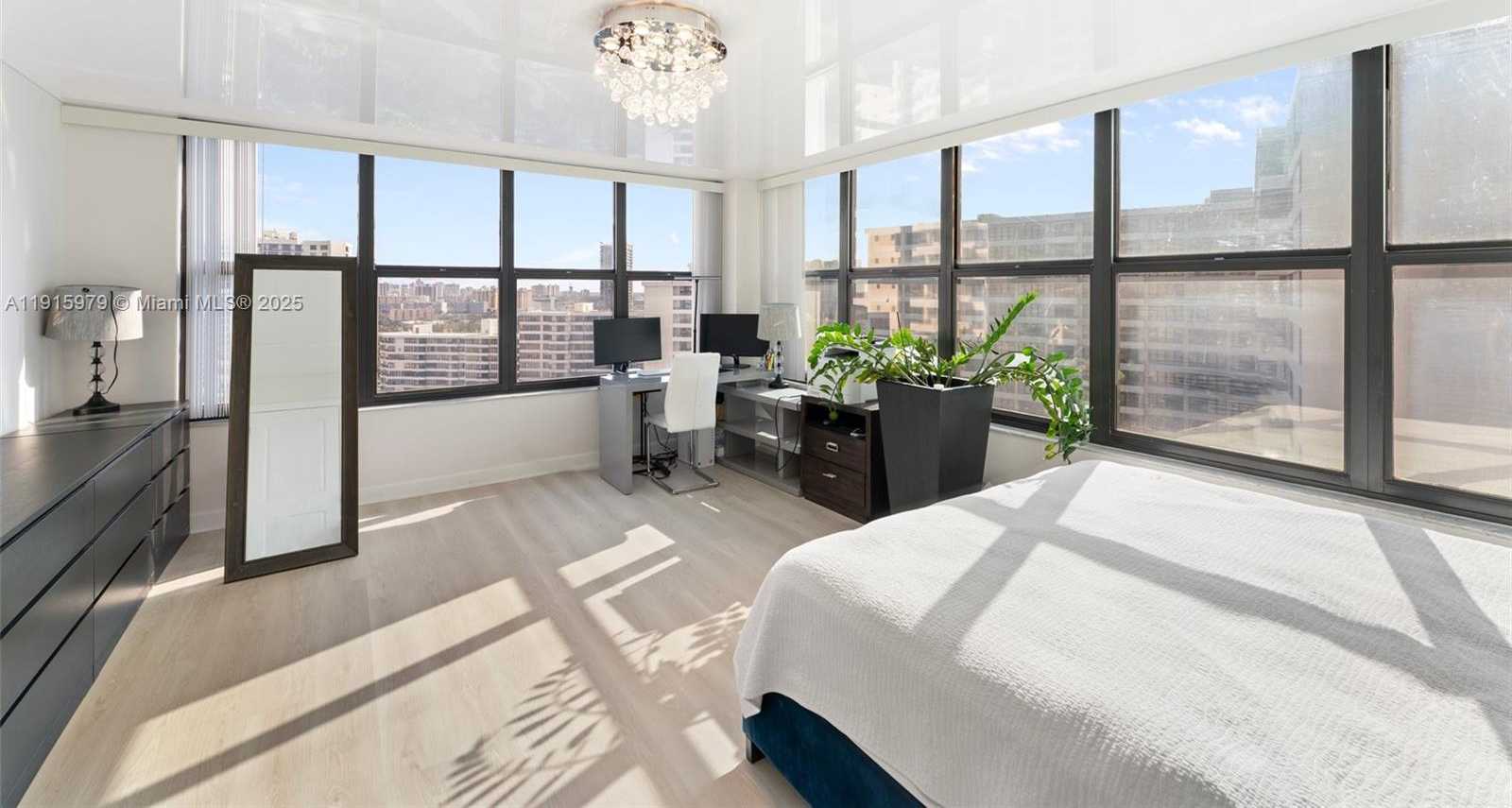 Small Image of 2500 PARKVIEW DR #1714, Hallandale Beach Number 8